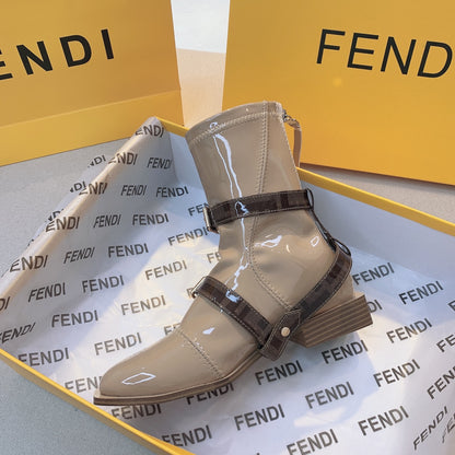 FENDI BUCKLE PATENT NEOPRENEFENDI SHORT FLAT BOOTS BROWN