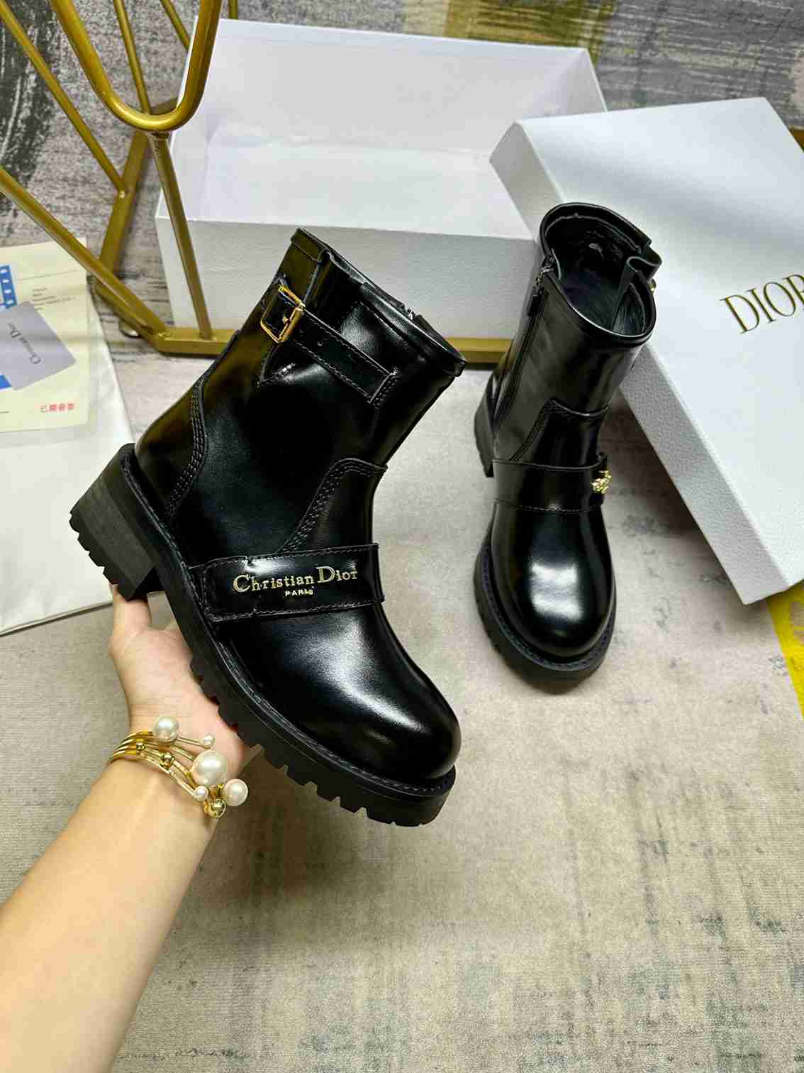 DIOR D QUEST ANKLE BOOT BLACK  KDT070VEA S900