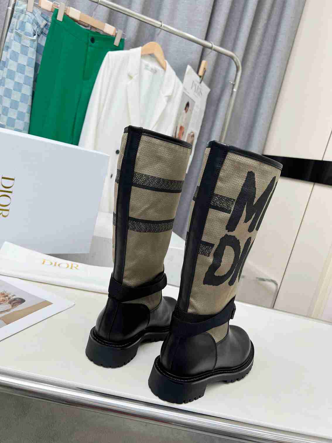 DIOR D MAJOR BOOT WITH MISS DIOR PRINT WARM TAUPE KDI929CMV S44X