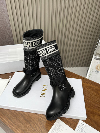 DIOR D MAJOR BOOT CALFSKIN AND CANNAGE TWEED BLACK AND WHITE KCI981CWY S17X