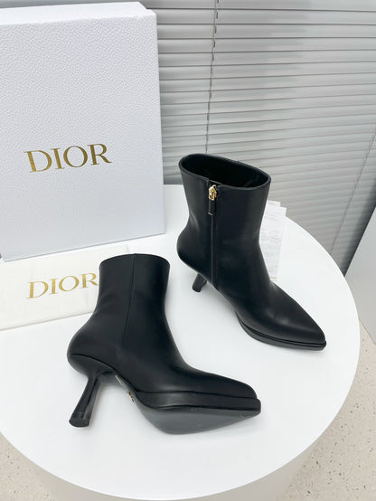 DIOR LEATHER ANKLE BOOTS BLACK