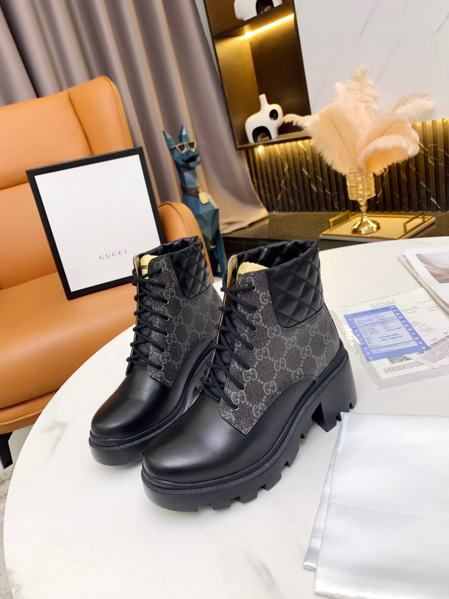 GUCCI GG SUPREME ANKLE BOOTS BLACK 659691 UC810 1000