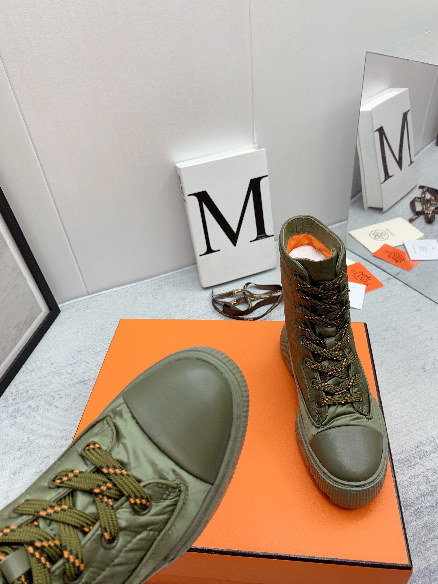 HERMES FRESH ANKLE BOOTS GREEN