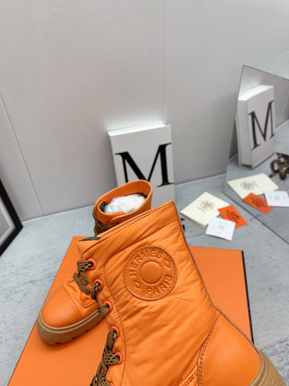 HERMES FRESH ANKLE BOOTS ORANGE