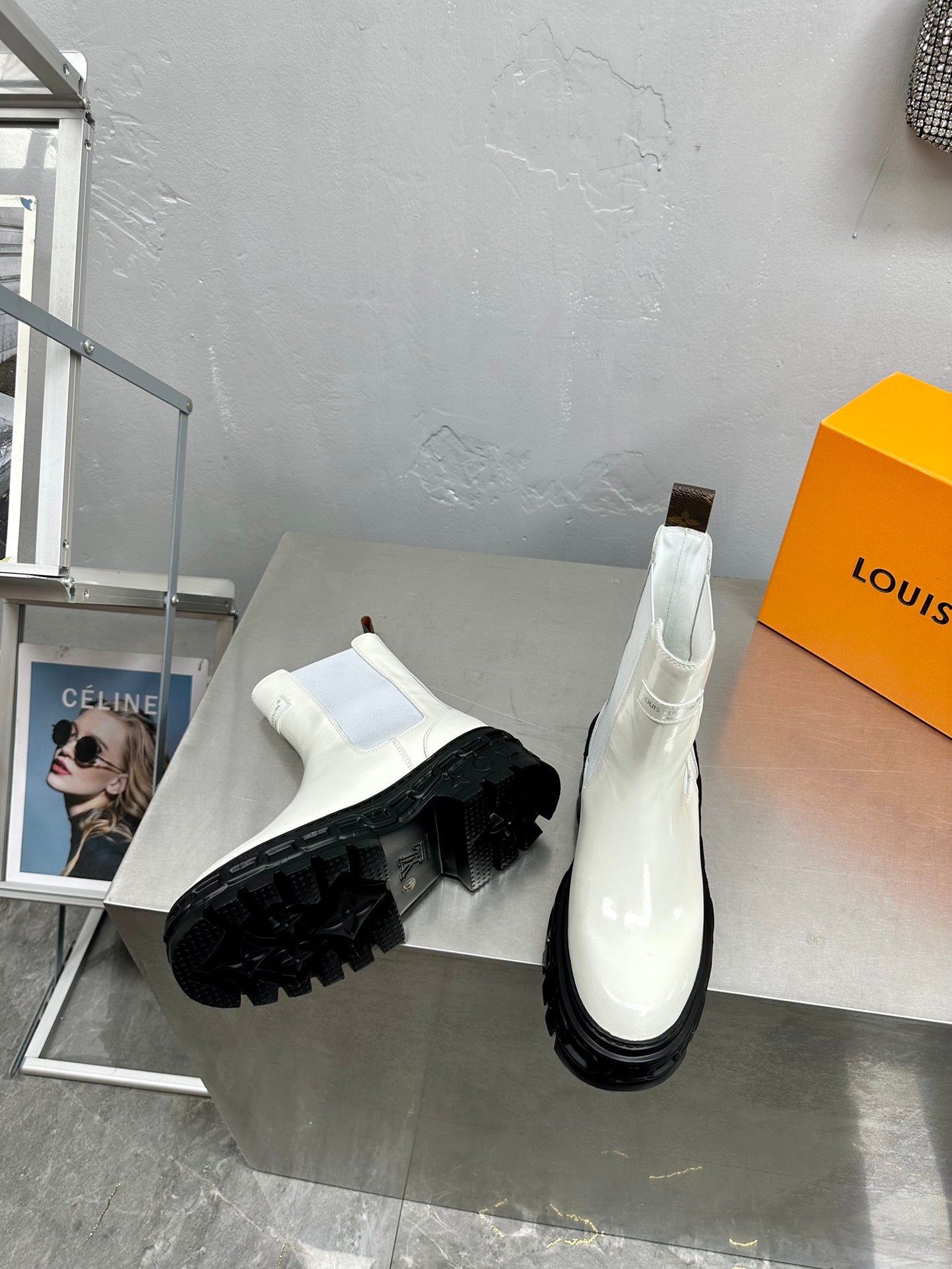 LV LV RECORD CHELSEA BOOT WHITE 1AC7YX