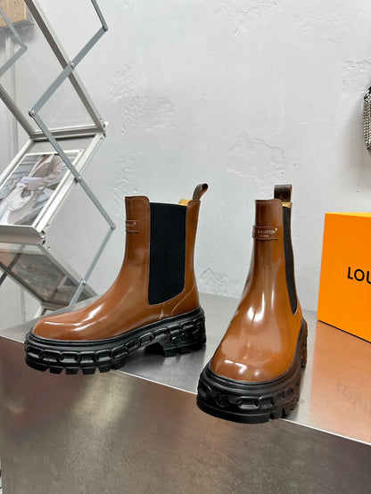 LV LV RECORD CHELSEA BOOT BROWN