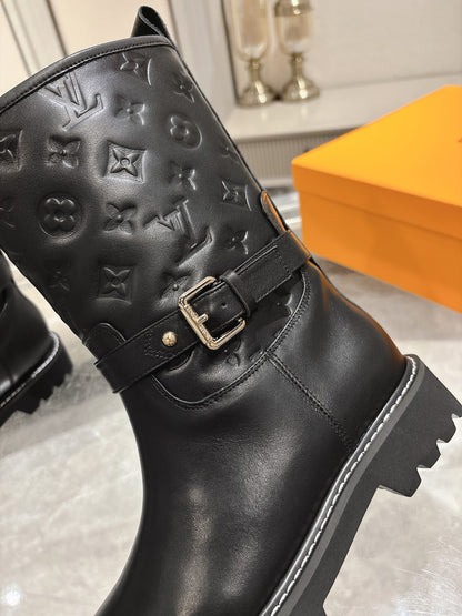 LV TERRITORY FLAT ANKLE BOOT BLACK 1ADCQ1