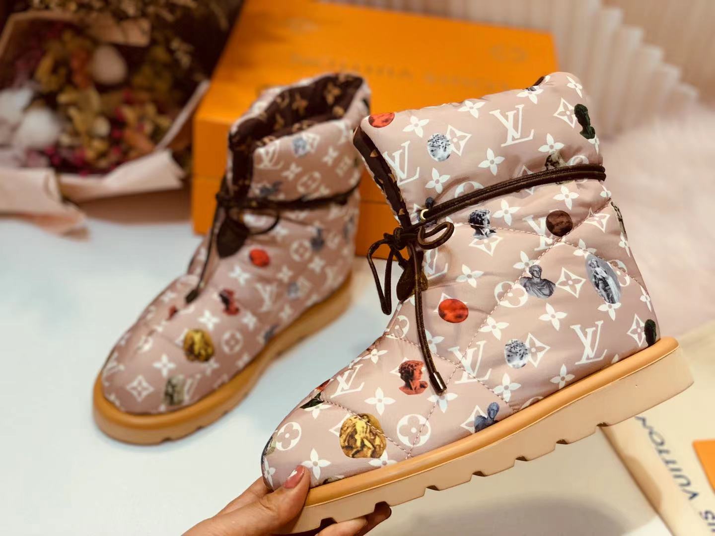 LV PILLOW COMFORT ANKLE BOOT MONOGRAM PINK