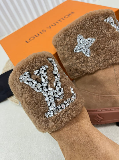 LV ANKLE BOOT STUDDED WITH DIAMONDS BROWN