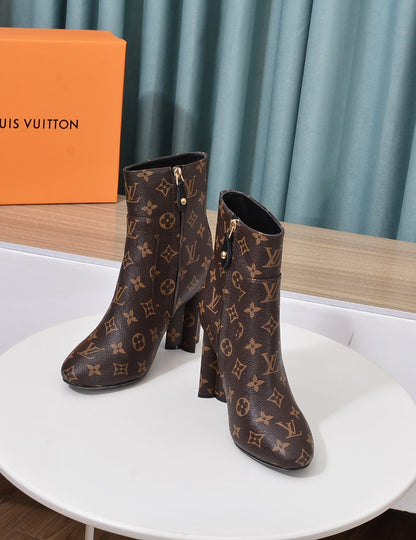 LV SILHOUETTE ANKLE BOOT MONOGRAM BROWN