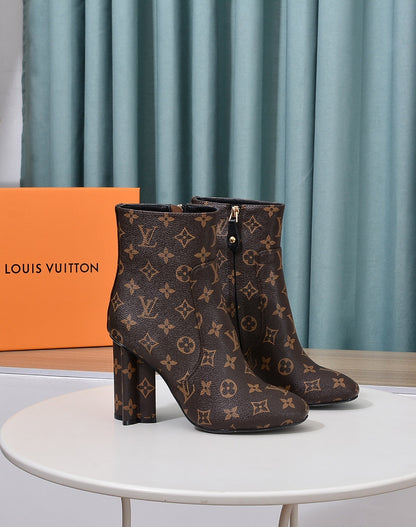 LV SILHOUETTE ANKLE BOOT MONOGRAM BROWN