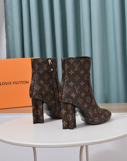 LV SILHOUETTE ANKLE BOOT MONOGRAM BROWN