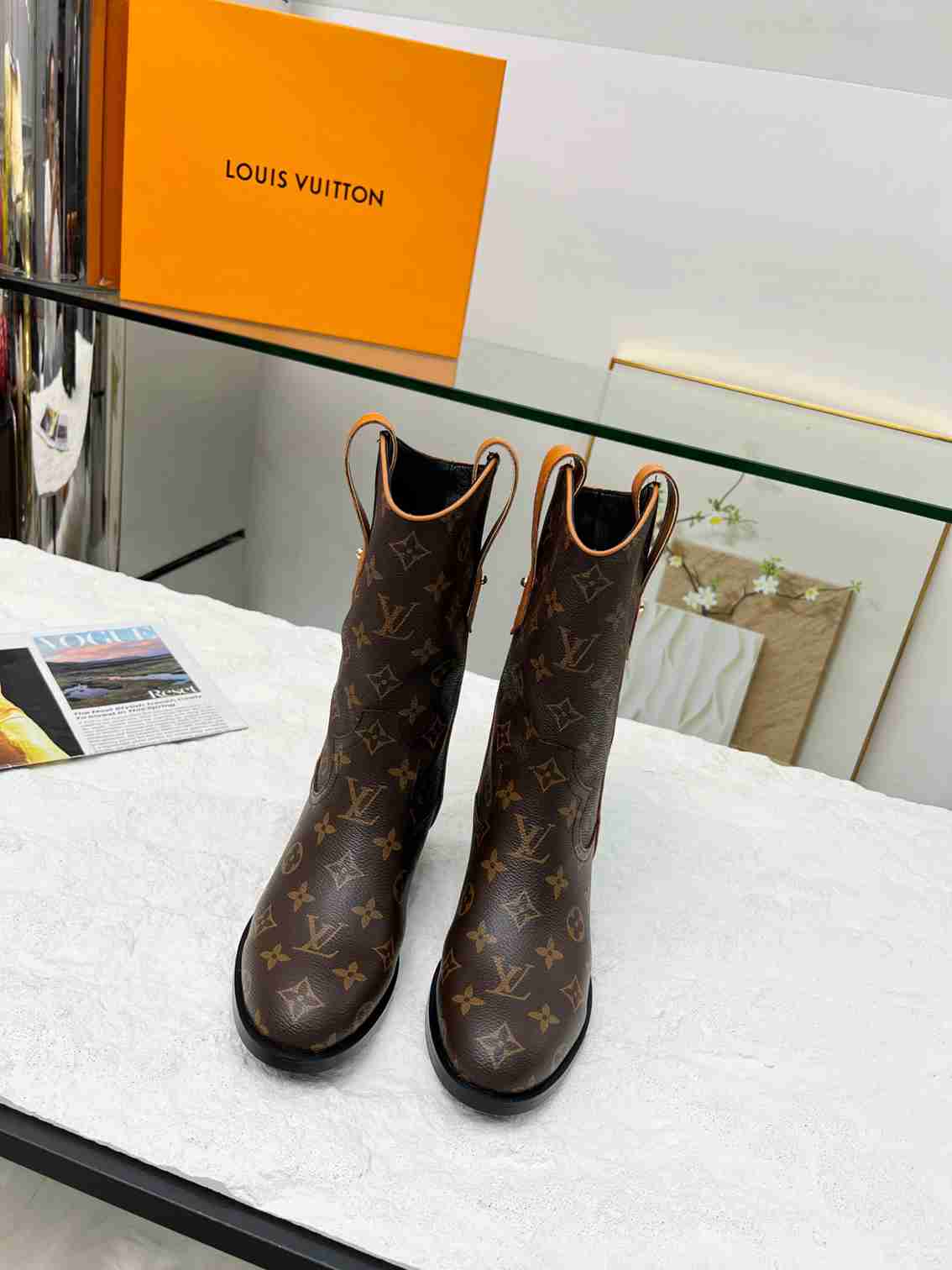 LV LV RIDER BOOTS MONOGRAM BROWN