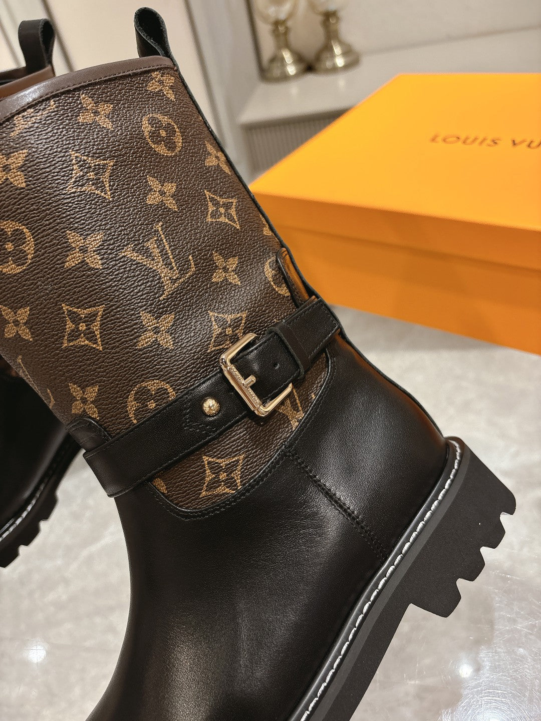 LV TERRITORY FLAT ANKLE BOOT MONOGRAM BROWN