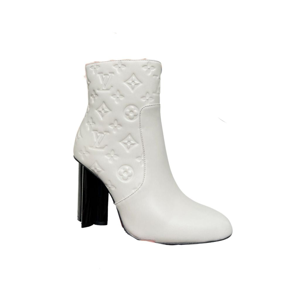 LV SILHOUETTE ANKLE BOOT WHITE