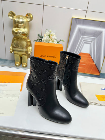 LV SILHOUETTE ANKLE BOOT BLACK 1ABP9J