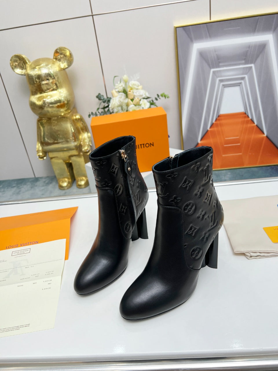 LV SILHOUETTE ANKLE BOOT BLACK 1ABP9J