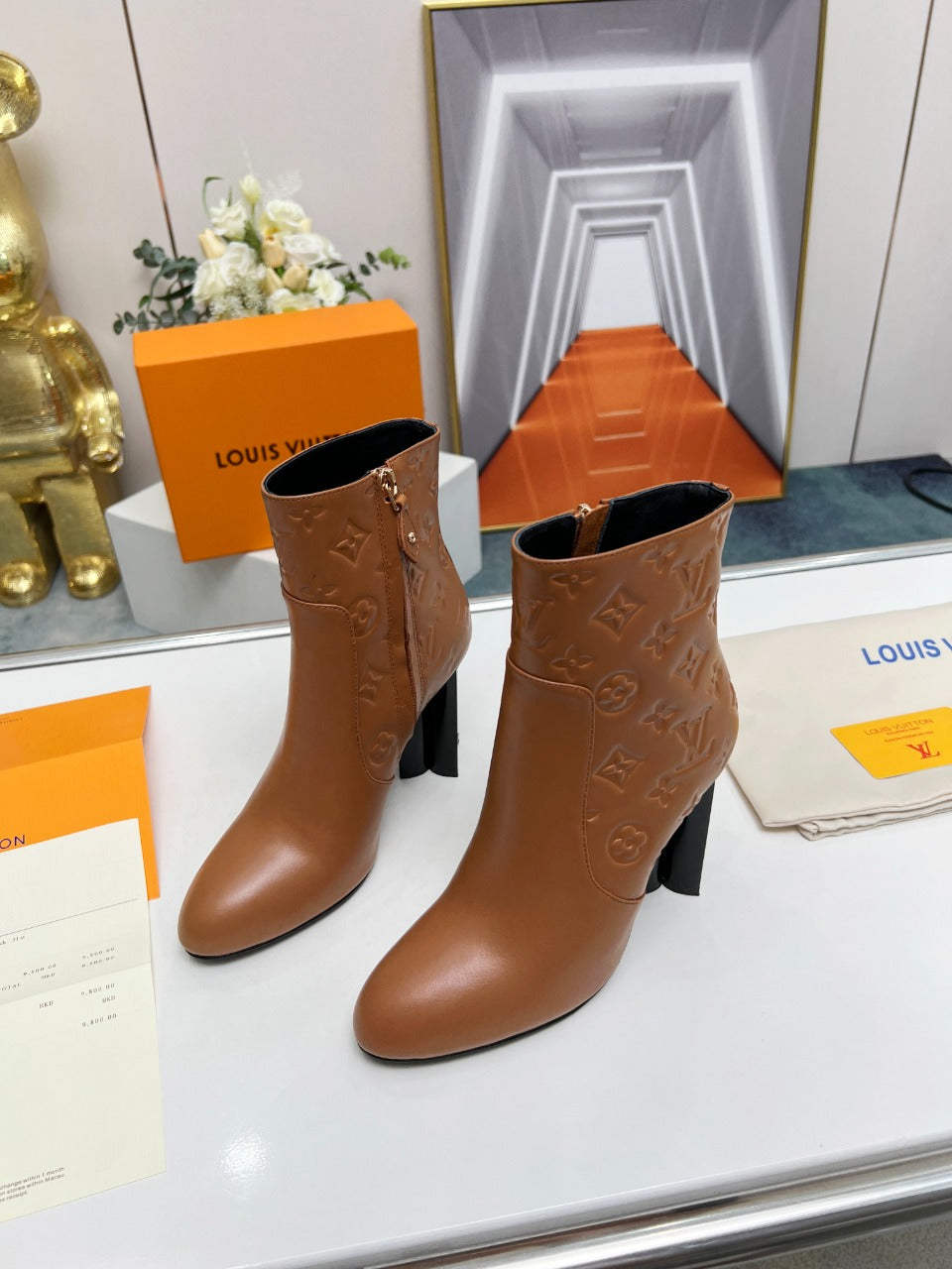 LV SILHOUETTE ANKLE BOOT BROWN