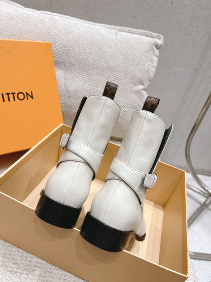 LV BOOTSY ANKLE BOOT WHITE