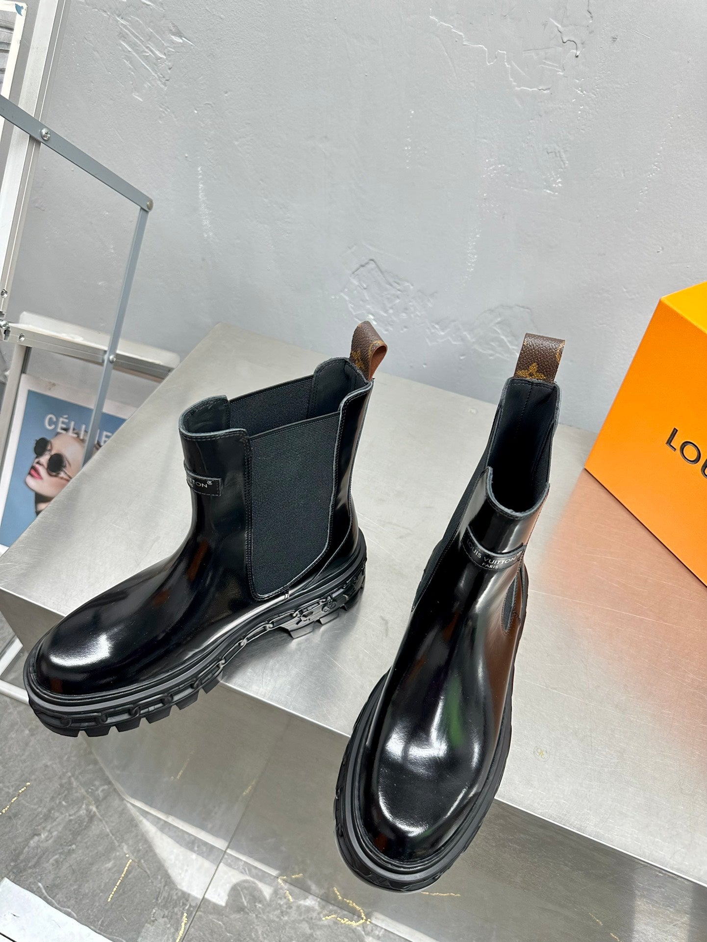 LV LV RECORD CHELSEA BOOT BLACK 1AC7YI