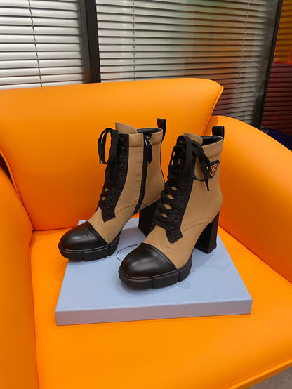 PRADA LOGO PLAQUE ANKLE BOOTS BROWN