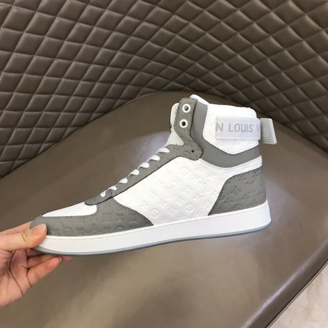 LV RIVOLI TRAINER BOOTS GREY