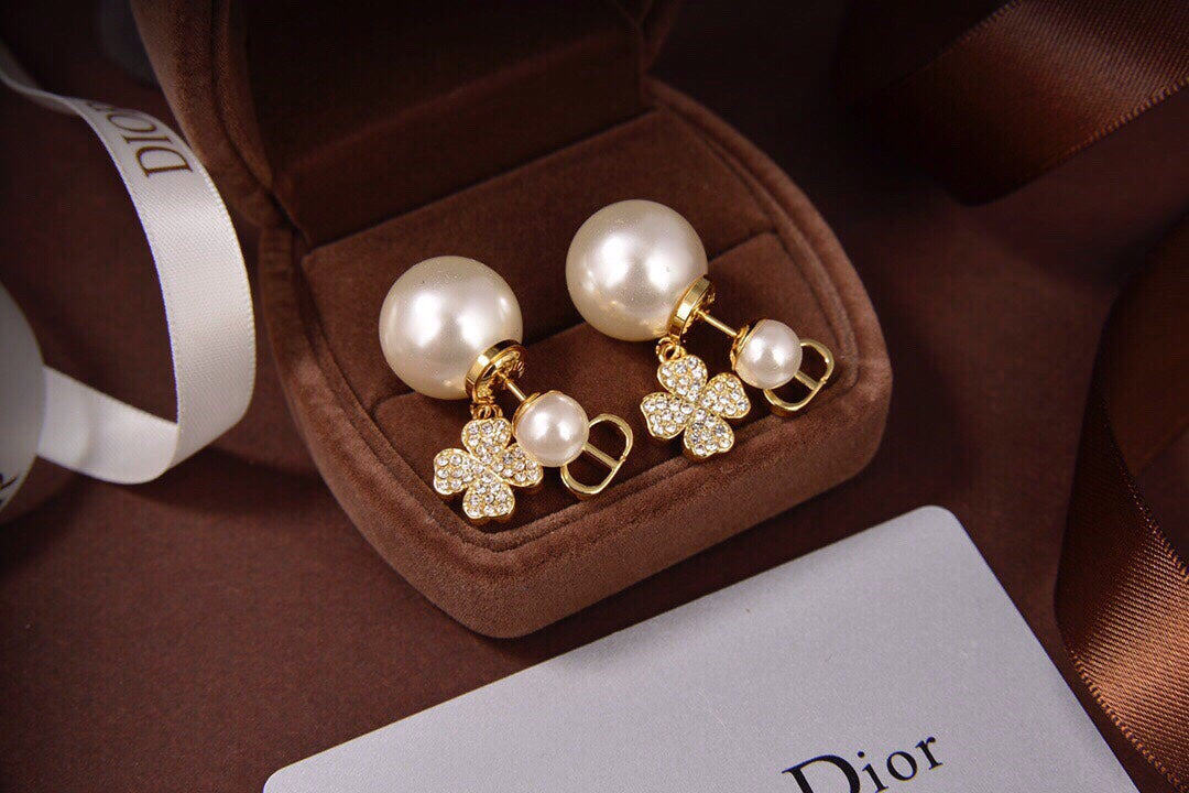 Top Quality Earring Dir 058