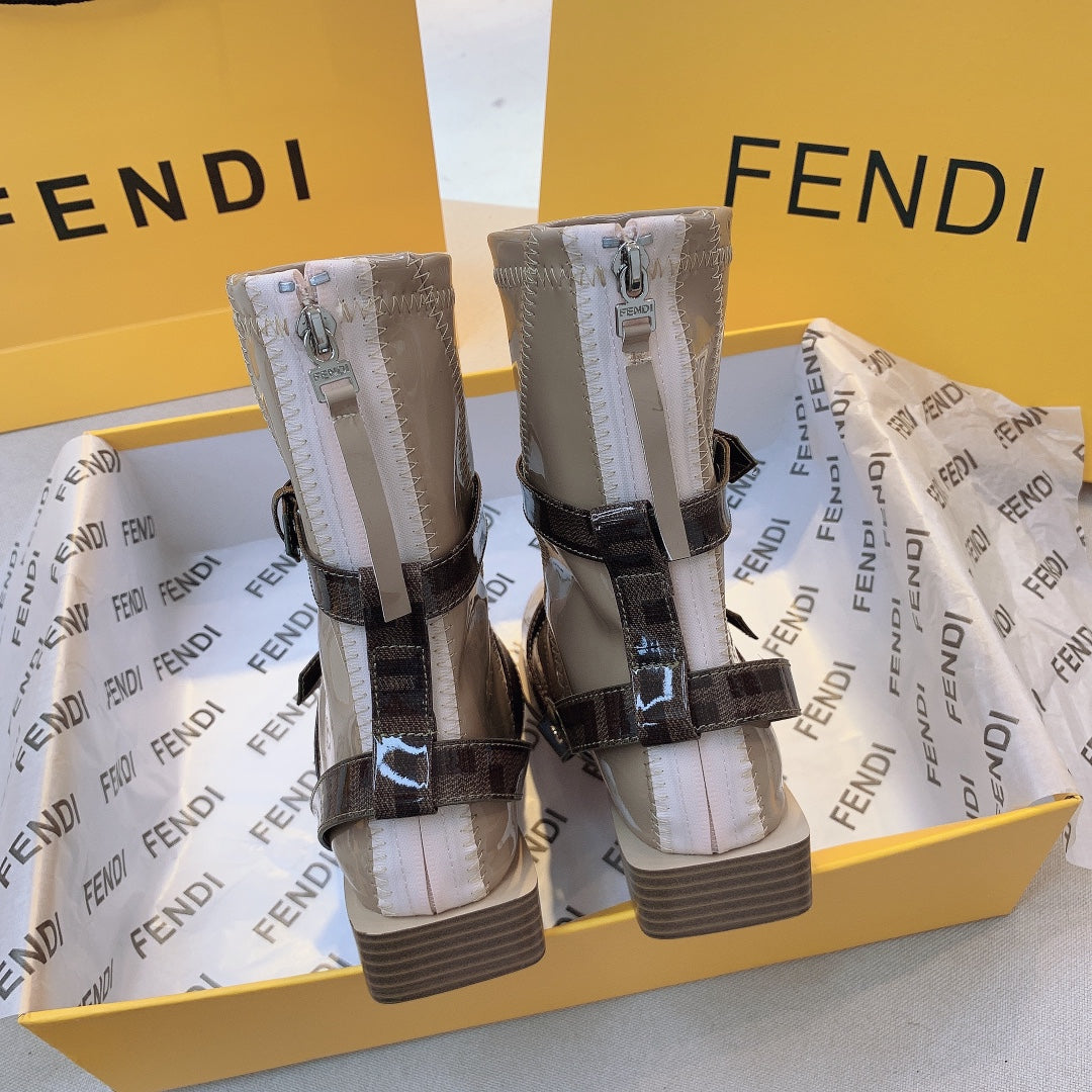 FENDI BUCKLE PATENT NEOPRENEFENDI SHORT FLAT BOOTS BROWN