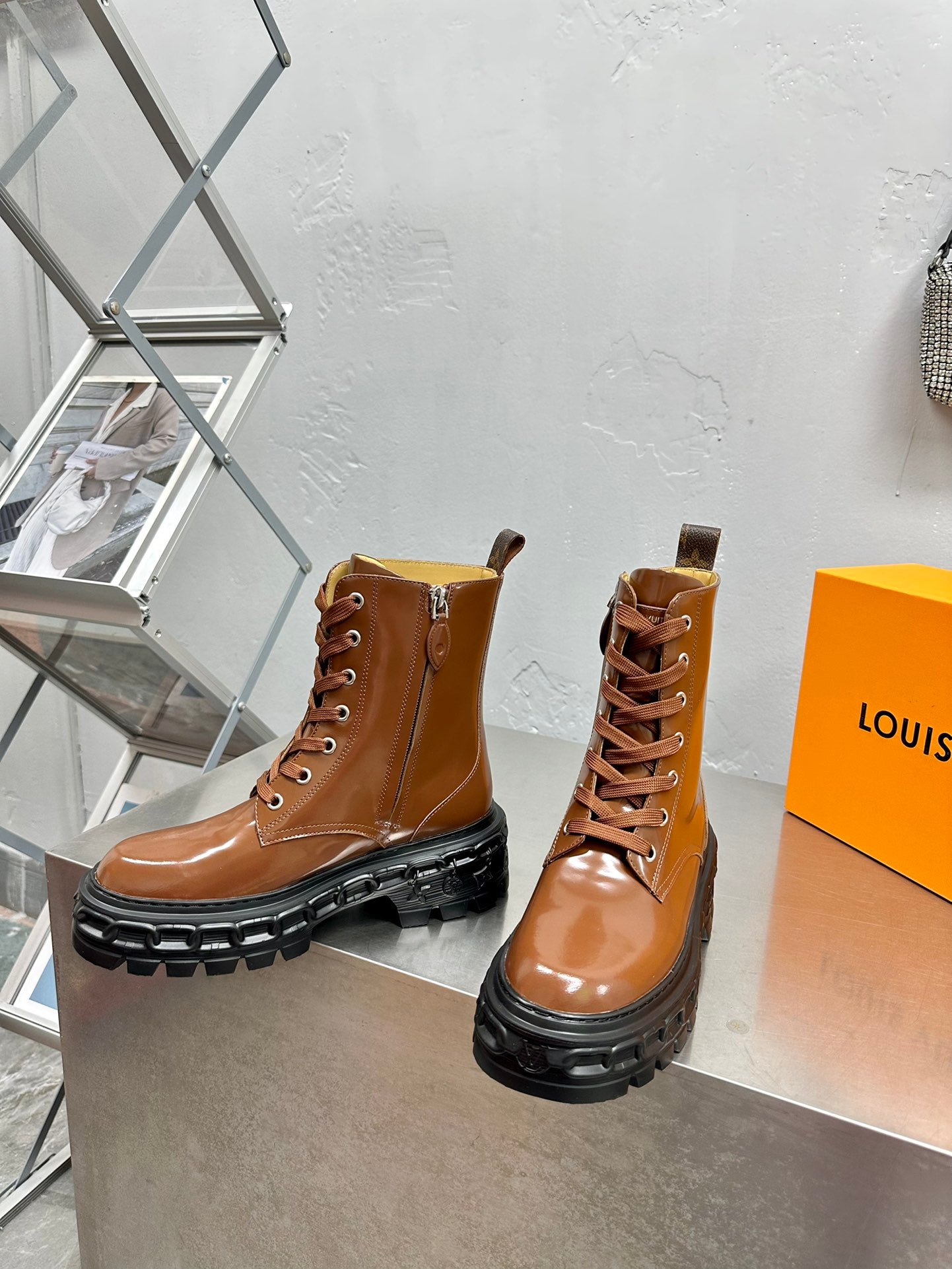 LV LV RECORD RANGER BOOT BROWN