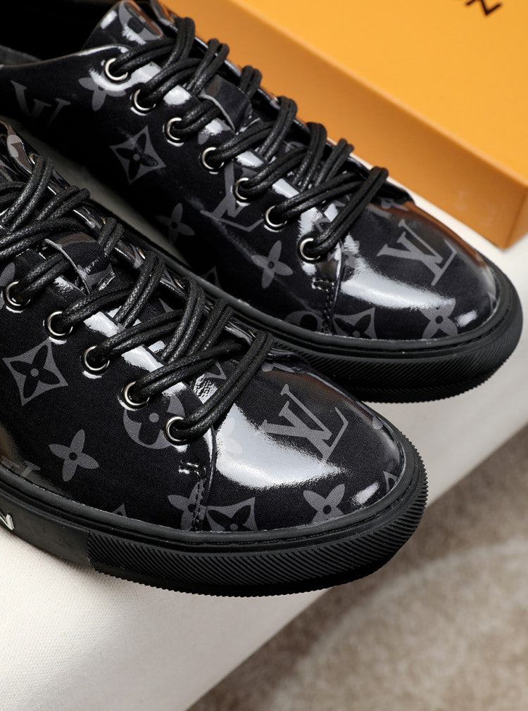 LW - LUV Low LWnogram Black Breathable Sneaker