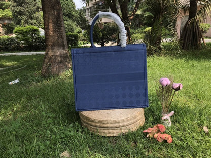 LW - Luxury Handbags DIR 252