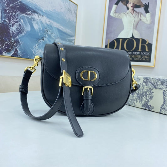 LW - Luxury Handbags DIR 076