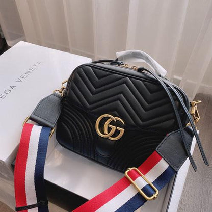 LW - Luxury Handbags GCI 319