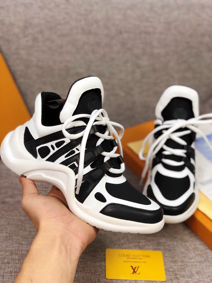 LW - LUV Archlight Black White Sneaker