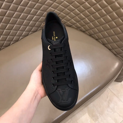 LW - LUV Casual Slip Black Sneaker