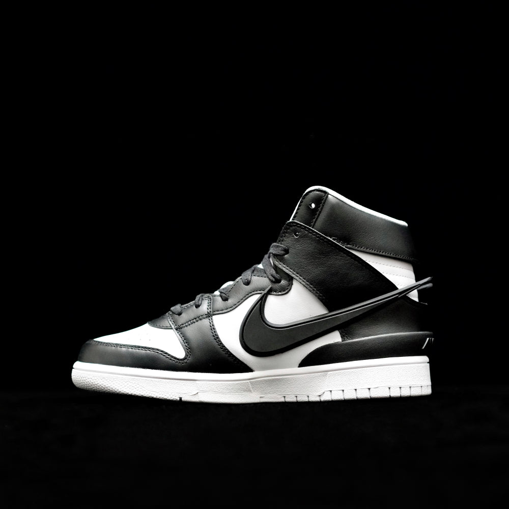 LW - AMBUSH x DUNK HIGH Black & White Collaboration