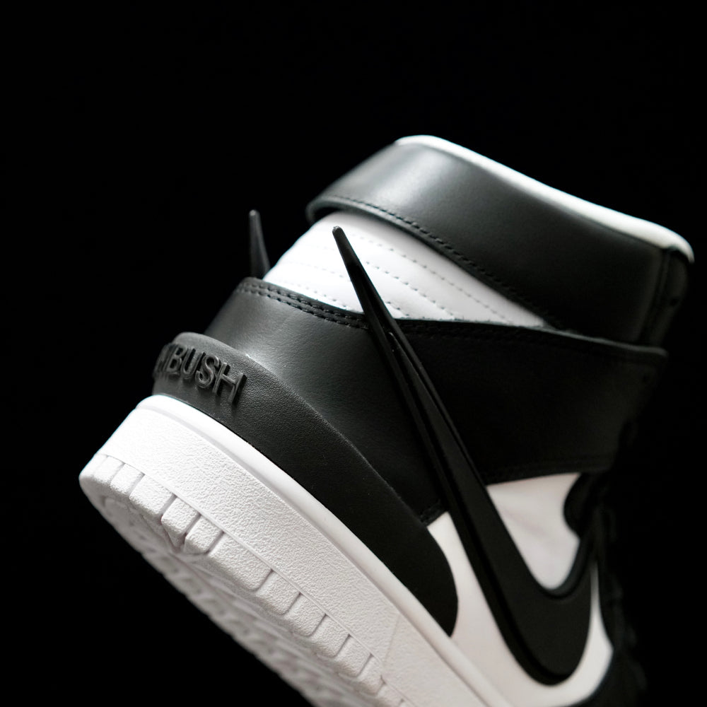 LW - AMBUSH x DUNK HIGH Black & White Collaboration