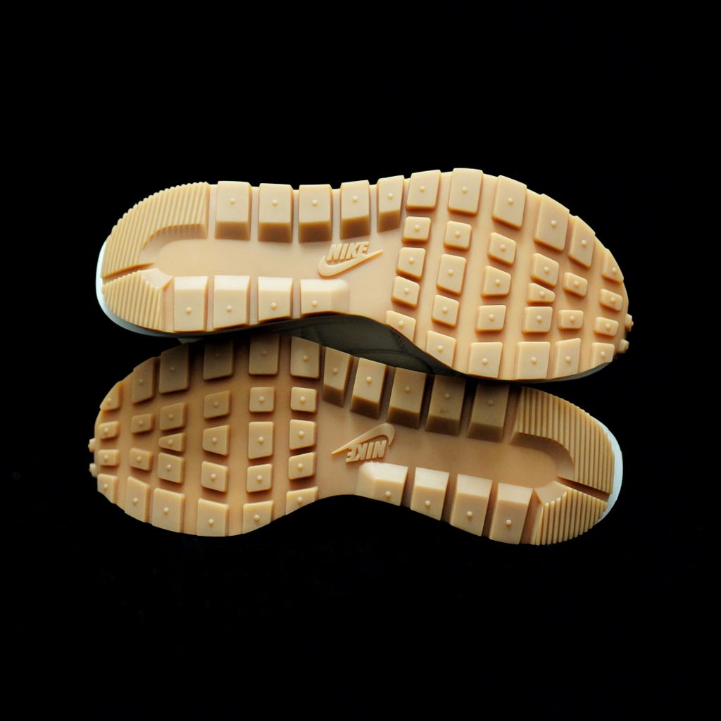 LW - VaporWaffle White Raw Gum