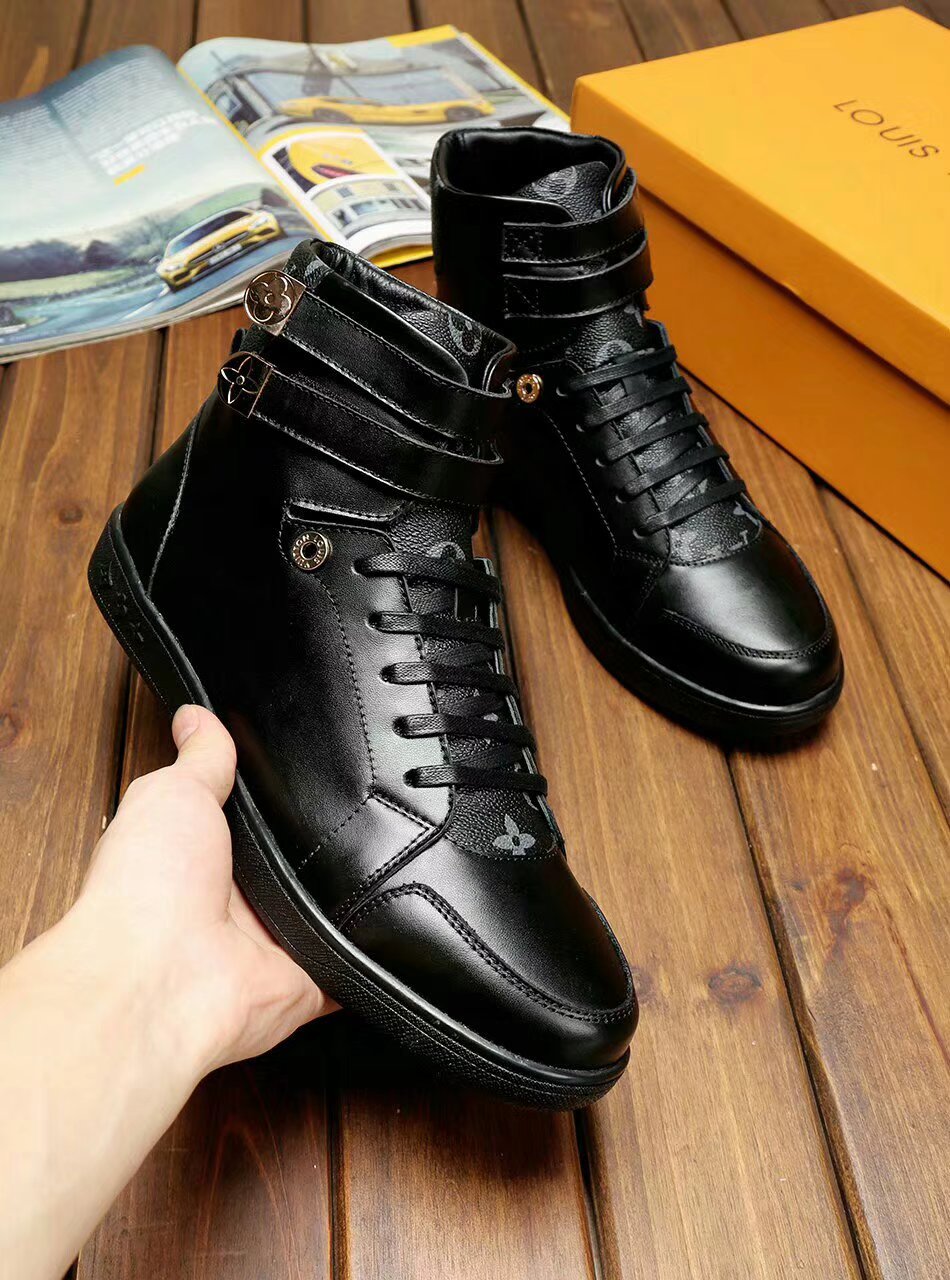 LW - LUV HIgh Top Black Sneaker