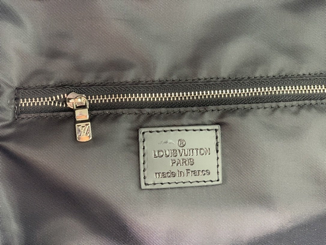 LW - Luxury Handbags LUV 117