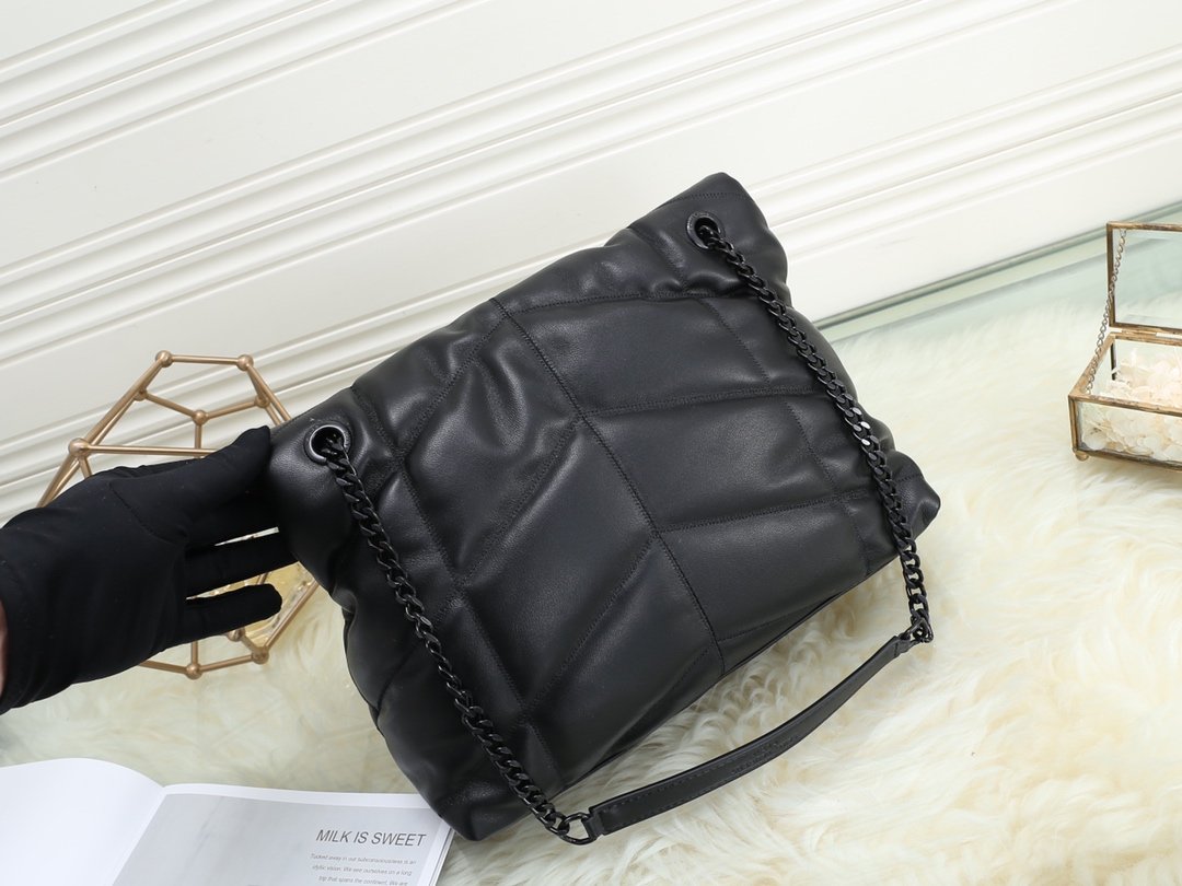 LW - Luxury Handbags SLY 080