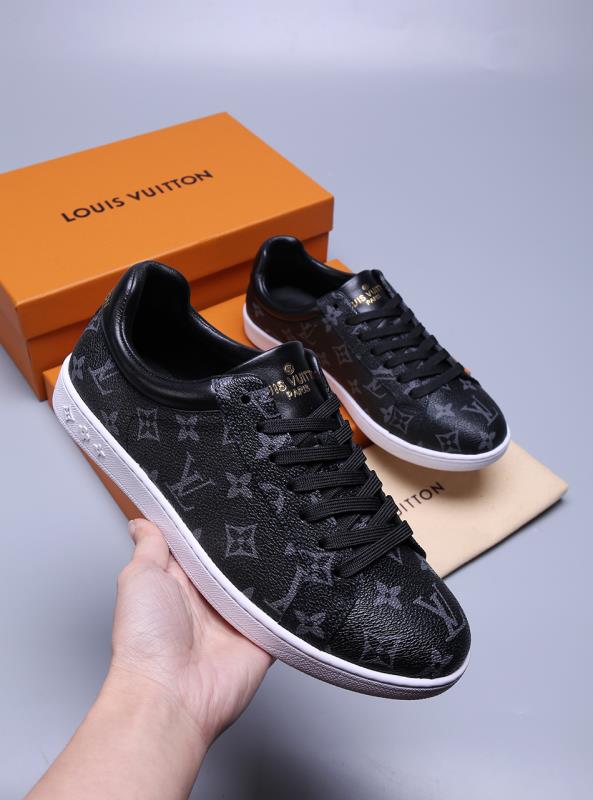 LW - LUV Casual Black Sneaker