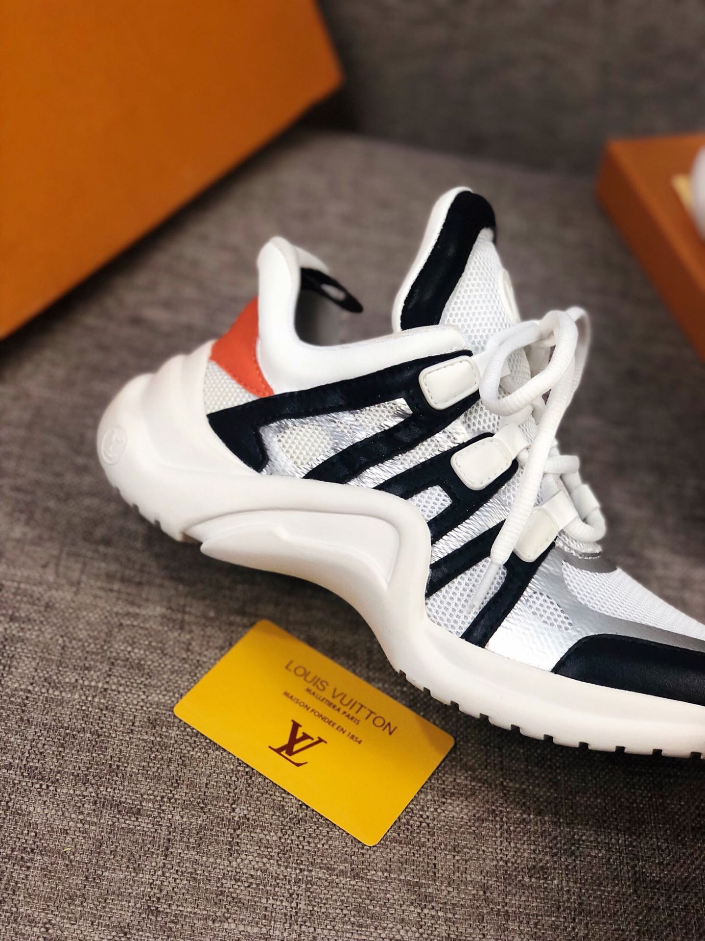 LW - LUV Archlight White Black Orange Sneaker