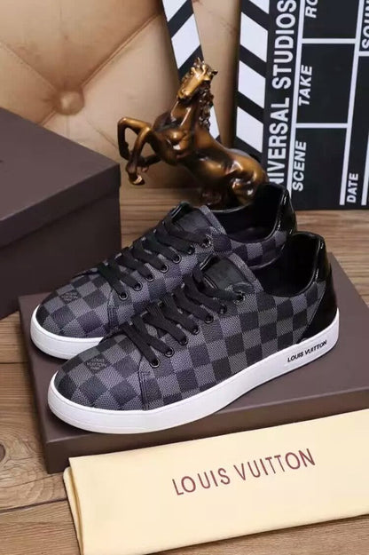 LW - LUV Black Sneaker