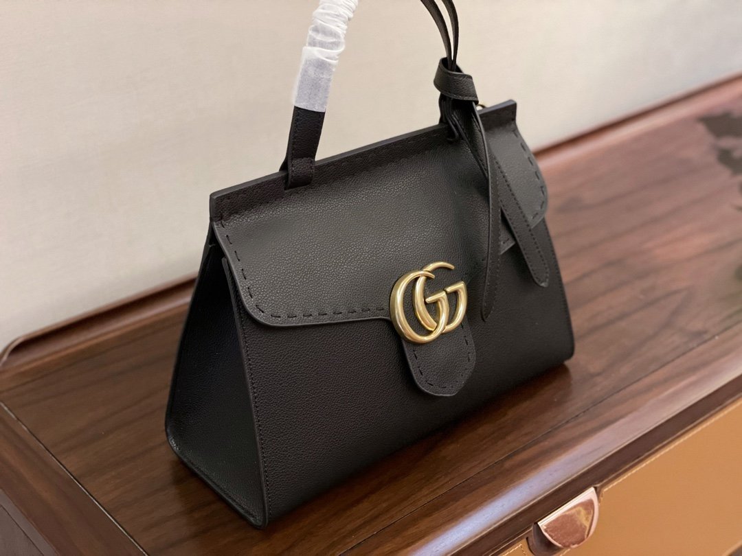 LW - Luxury Handbags GCI 216