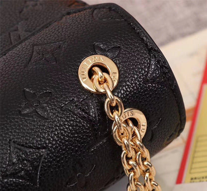 LW - Luxury Handbags LUV 276