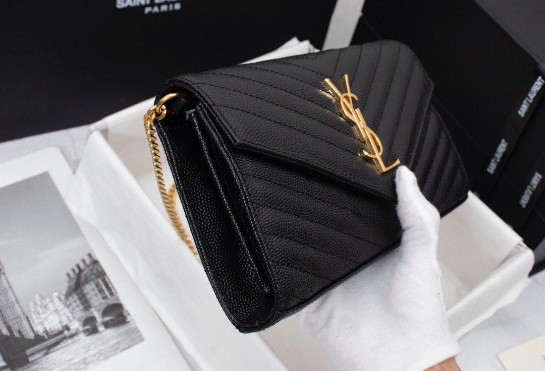 LW - Luxury Handbags SLY 102