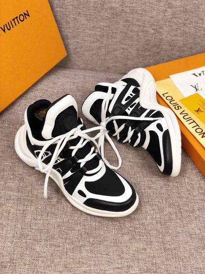 LW - LUV Archlight Black White Sneaker