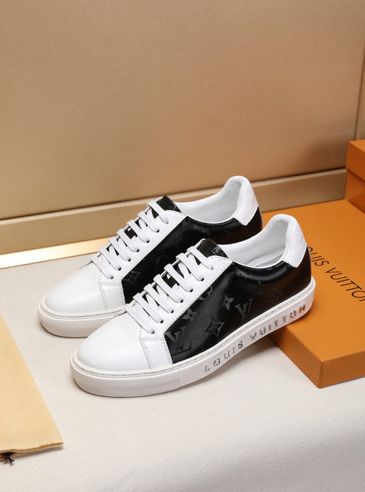 LW - LUV White and Gray Sneaker