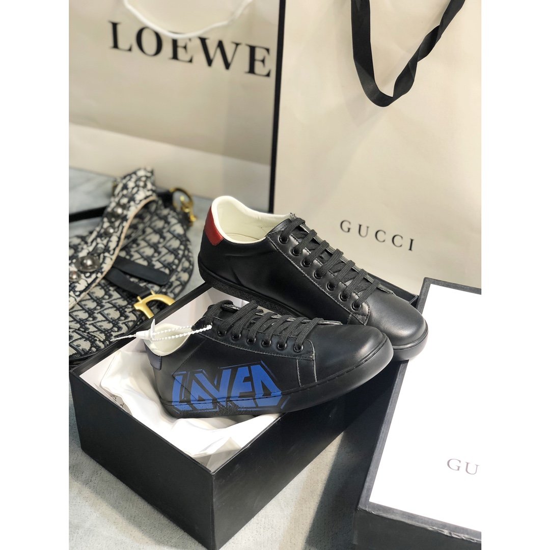 LW-GCI  Ace with loved black Sneaker 102